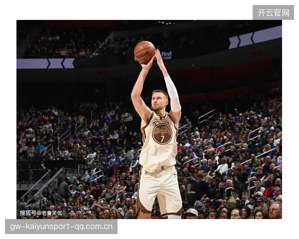 NBA球员大变动！快船裁河村永辉，猛龙签夏普，勇士计划裁掉波神——2024赛季的“人事风暴”背后的战略与影响