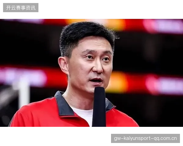 宏远出征仪式：杜锋C位出席，徐杰“杰哥”风云再起，胡队的笑声与周鹏的无视——这场球队的“开心仪式”